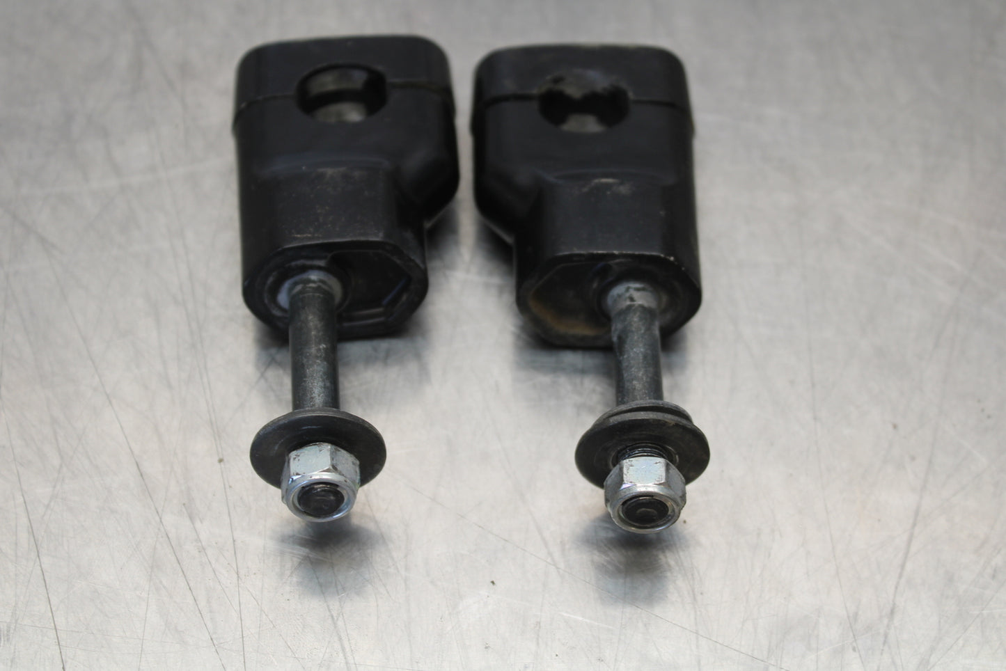 09-15 YAMAHA FZ6R HANDLEBAR RISERS BB161