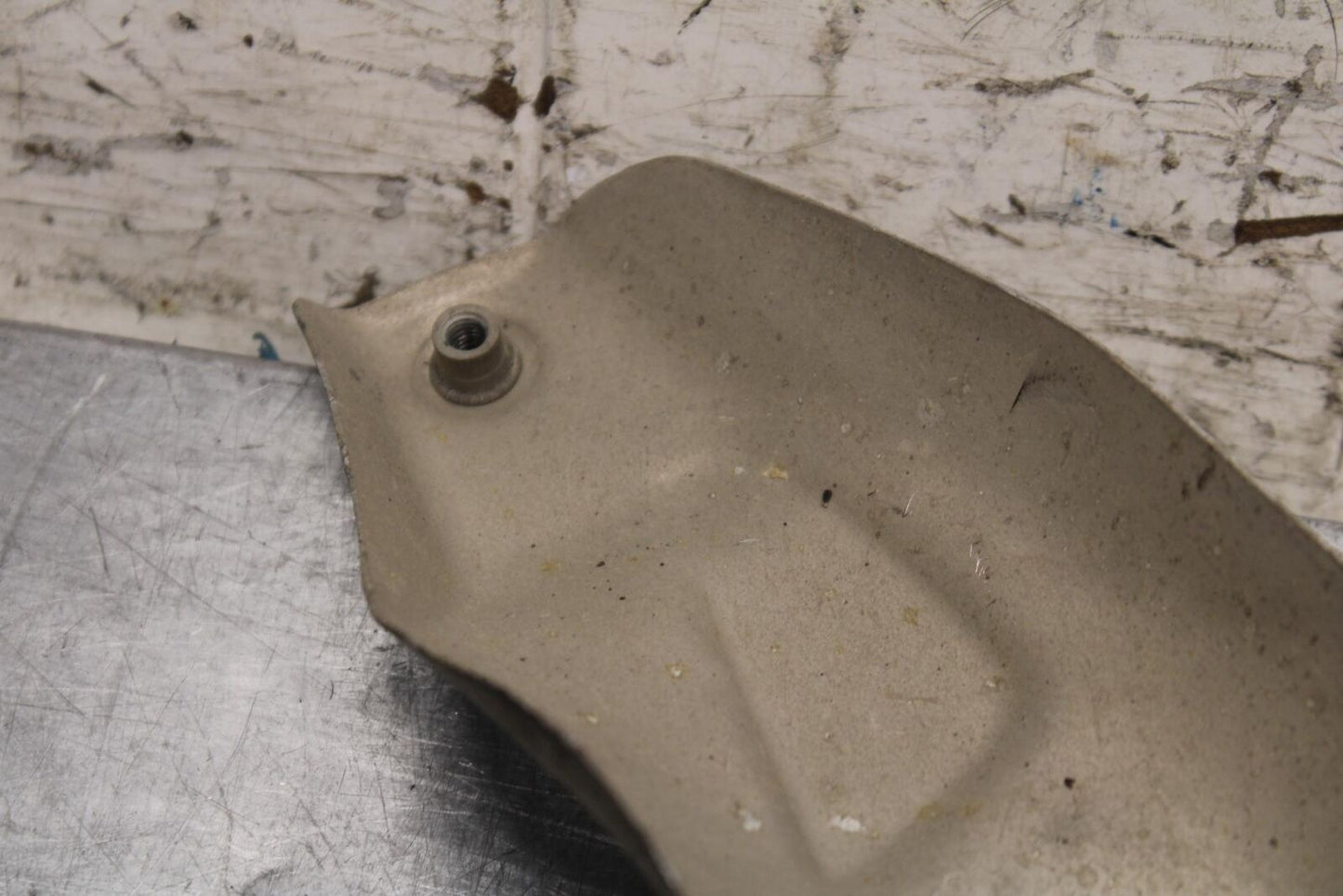 2005 Honda CBR600RR REAR BACK MUFFLER EXHAUST PIPE COVER HEAT SHIELD  BB564