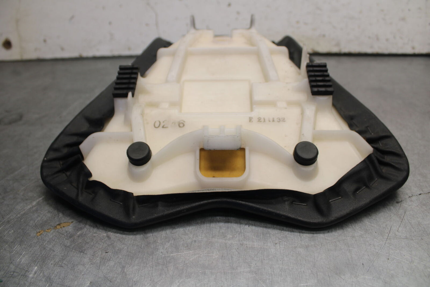 09-12 KAWASAKI NINJA ZX6R FRONT DRIVERS SEAT PAD SADDLE 53066-0246-MA BB698