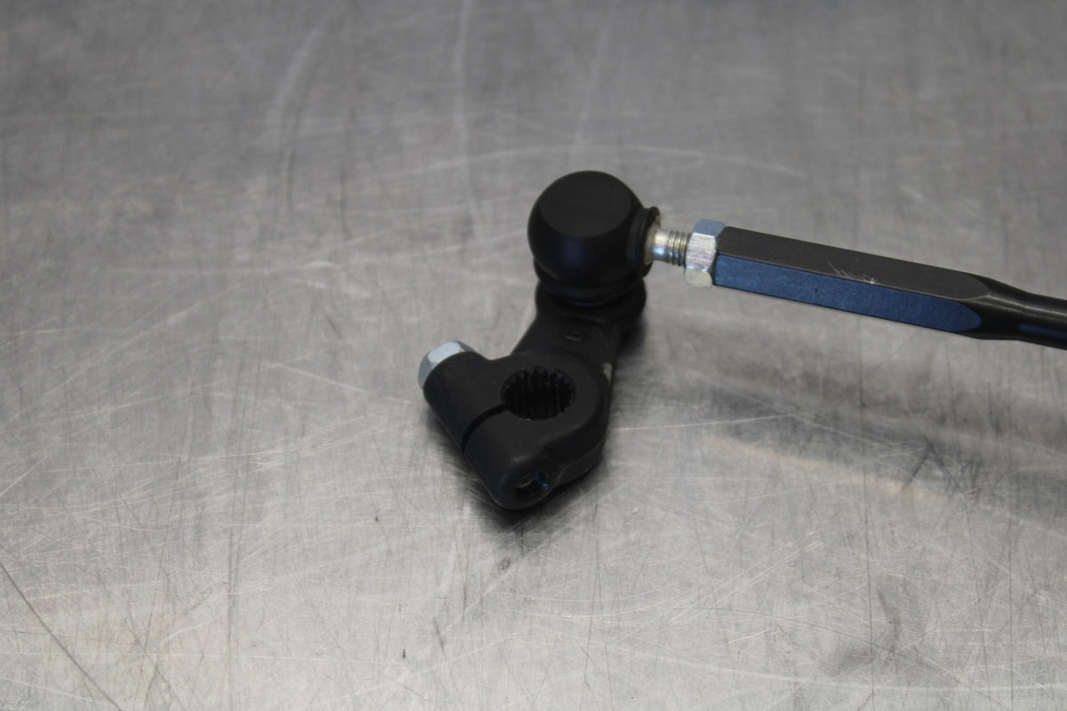 18 SUZUKI GSXR750 SHIFTER LINKAGE SHIFT LINK PEDAL BB891