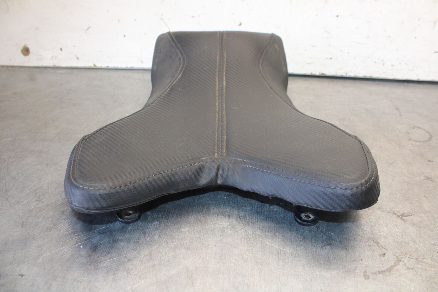 07-08 YAMAHA YZF R1 AFTERMARKET SADDLEMEN CARBON FIBER FRONT SEAT BB675