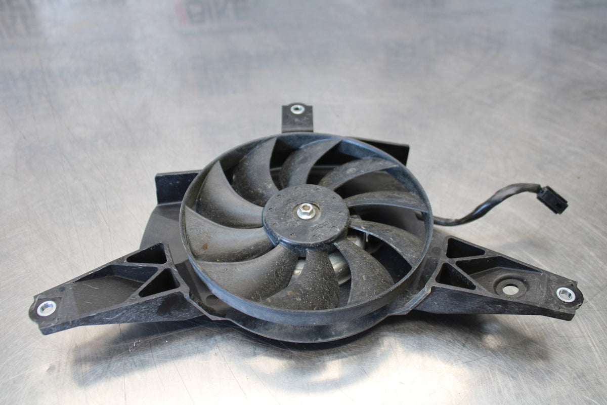 22-25 YAMAHA YZF R7 ENGINE RADIATOR COOLING FAN BB176