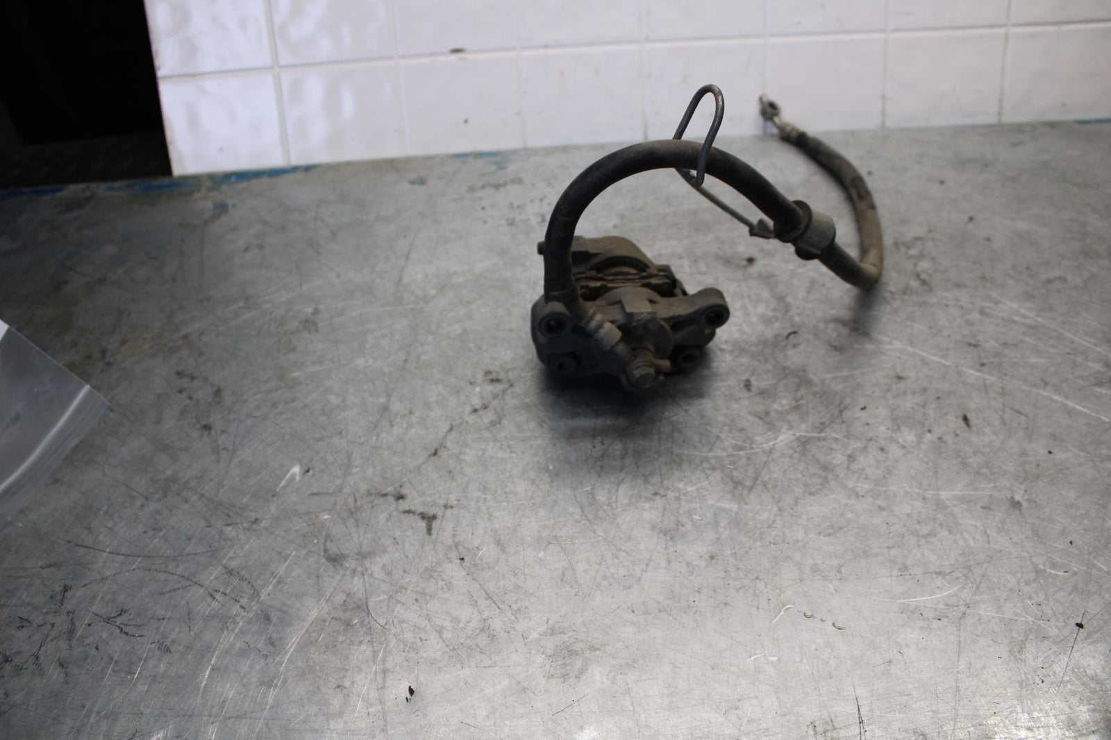 06-07 KAWASAKI NINJA ZX14R REAR BACK BRAKE CALIPERBB433