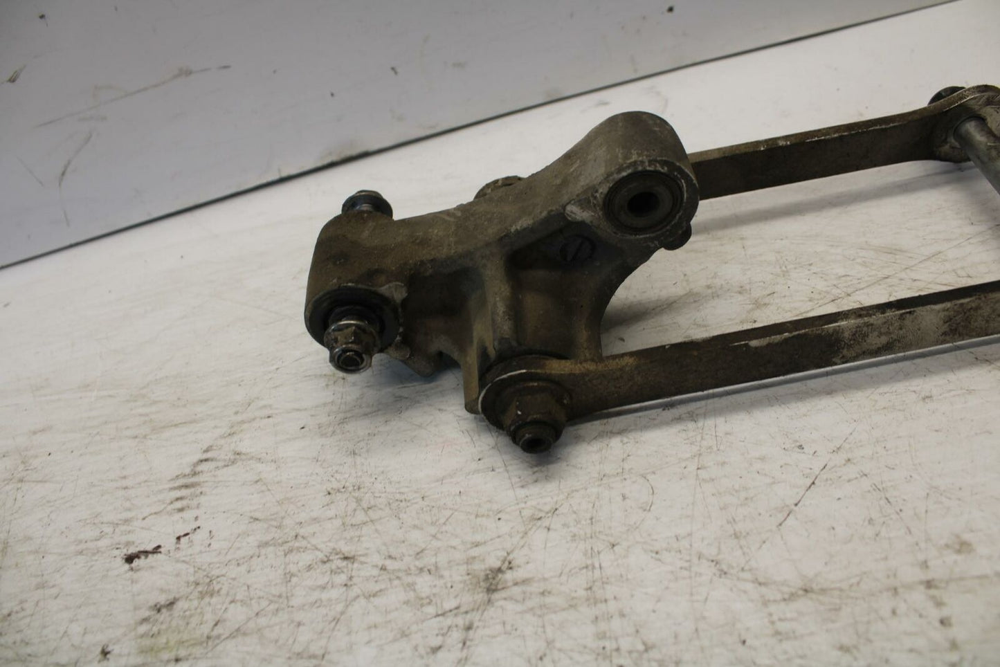 07-08 KAWASAKI NINJA ZX6R REAR DOGBONE SHOCK LINKAGE LINK BB274