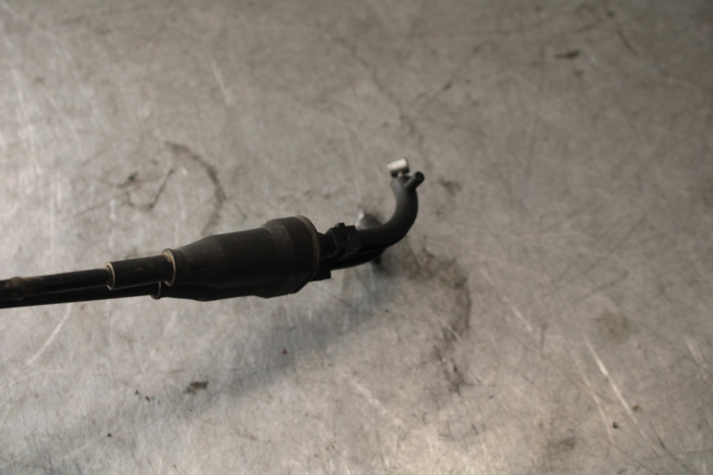 07-08 TRIUMPH DAYTONA 675 THROTTLE CABLES LINES BB685
