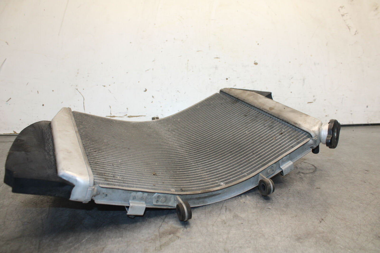 13-18 KAWASAKI NINJA ZX6R ENGINE RADIATOR MOTOR COOLER COOLING RADIATER  BB682