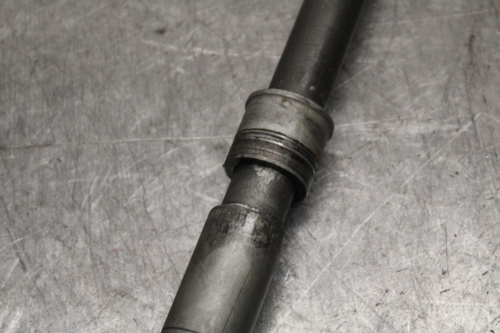 10-13 HONDA SHADOW RS 750 VT750RS FRONT WHEEL RIM AXLE PIVOT BOLT BB718