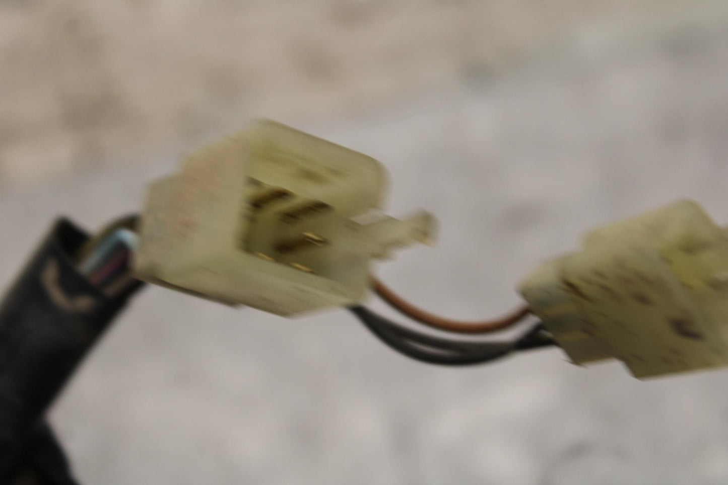 00-01 KAWASAKI ZZR600 SPEEDO TACH GAUGES SPEEDOMETER TACHOMETER BB568