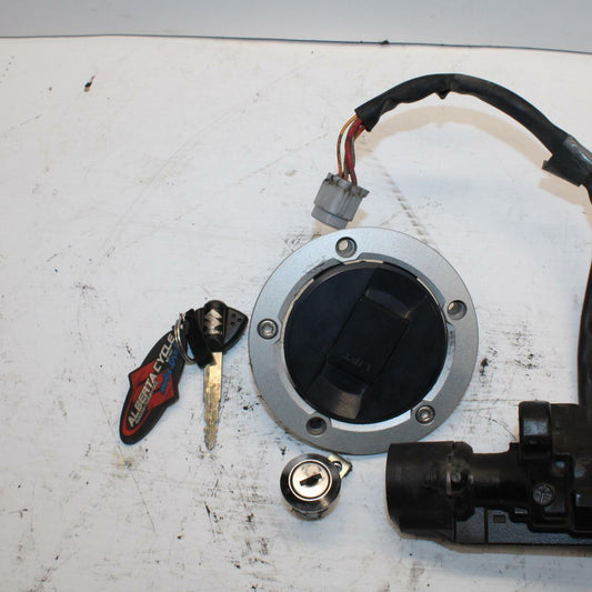 11-21 SUZUKI GSXR600 IGNITION LOCK KEY SET W/ GAS CAP AND SEAT LOCK BB252