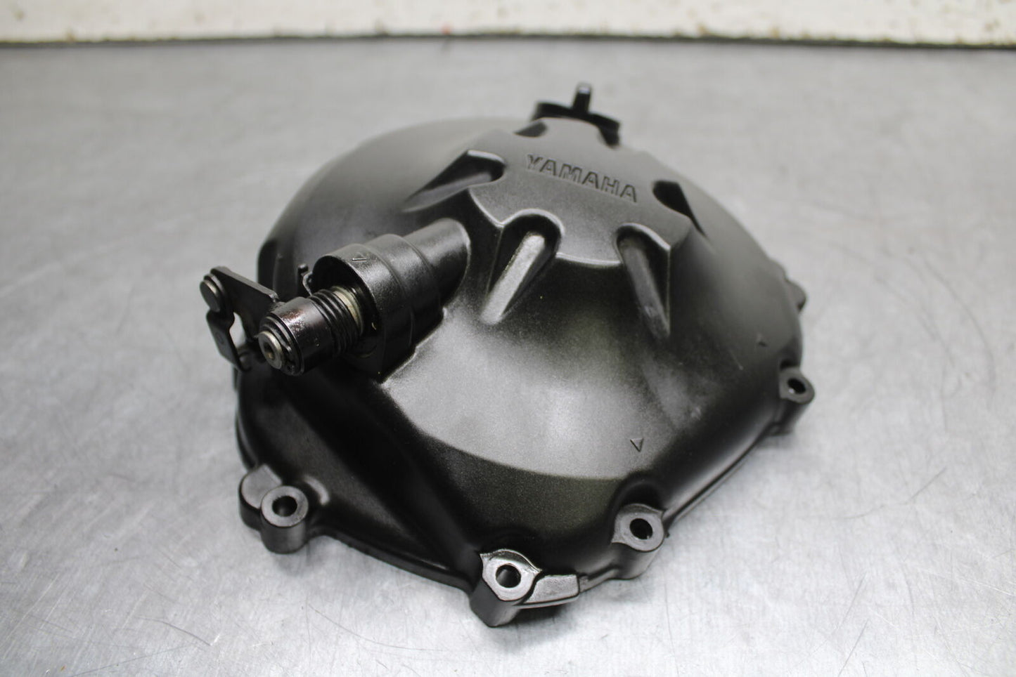 06 YAMAHA YZF R6 CLUTCH SIDE ENGINE MOTOR COVER BB716
