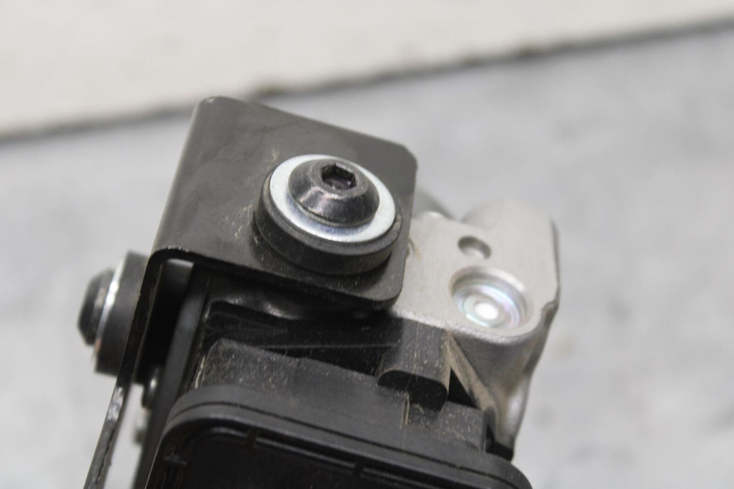 15-16 KAWASAKI EX300 ABS PUMP UNIT MODULE BB635