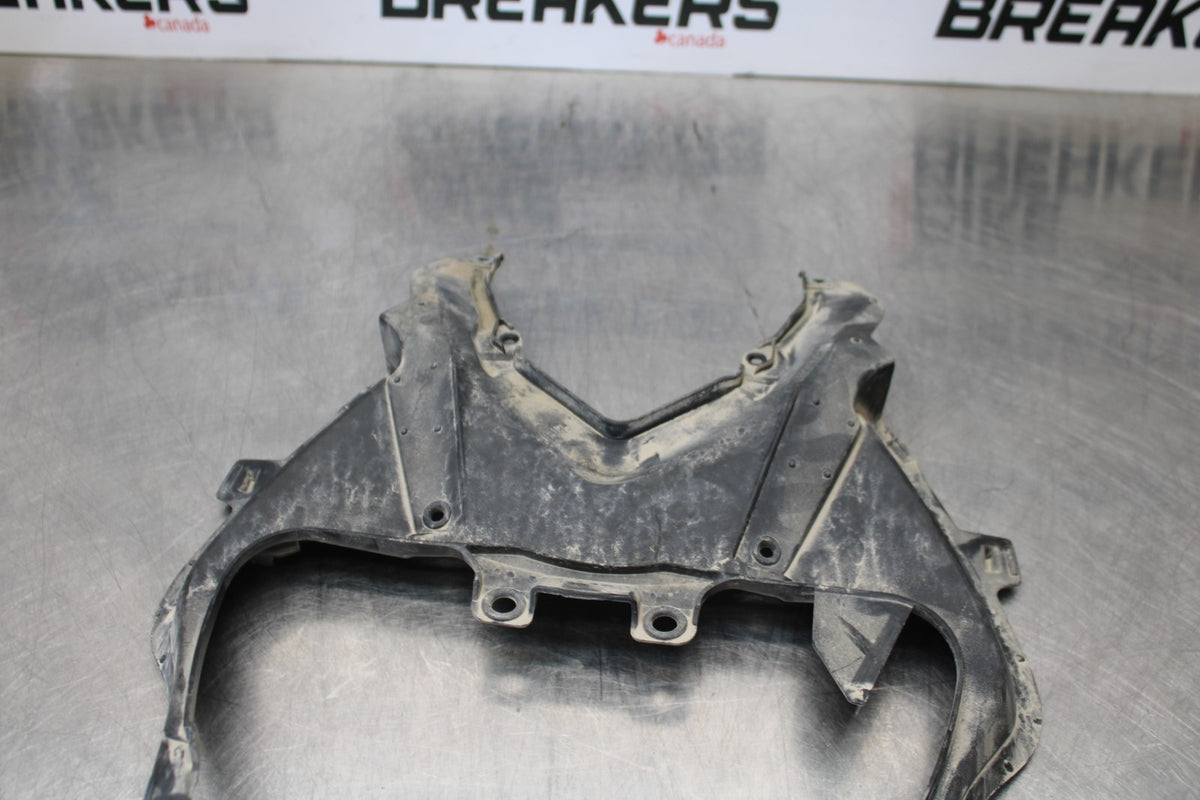 19-23 KAWASAKI NINJA ZX6R CENTER REAR BACK TAIL FAIRING COWL BB188