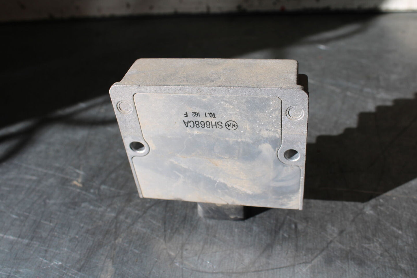 19-22 KAWASAKI Z400 RECTIFIER VOLTAGE REGULATOR BB708