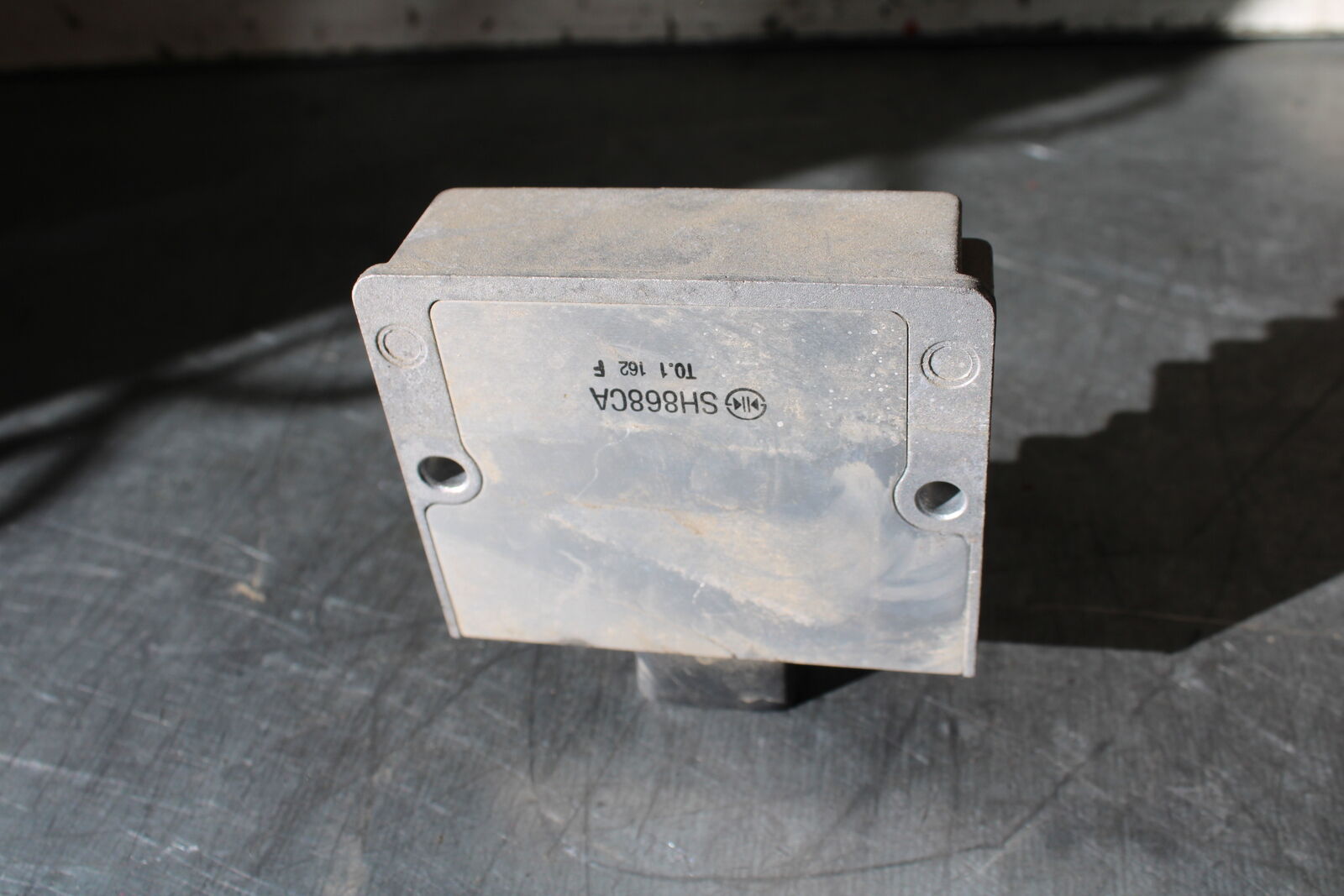 19-22 KAWASAKI Z400 RECTIFIER VOLTAGE REGULATOR BB708