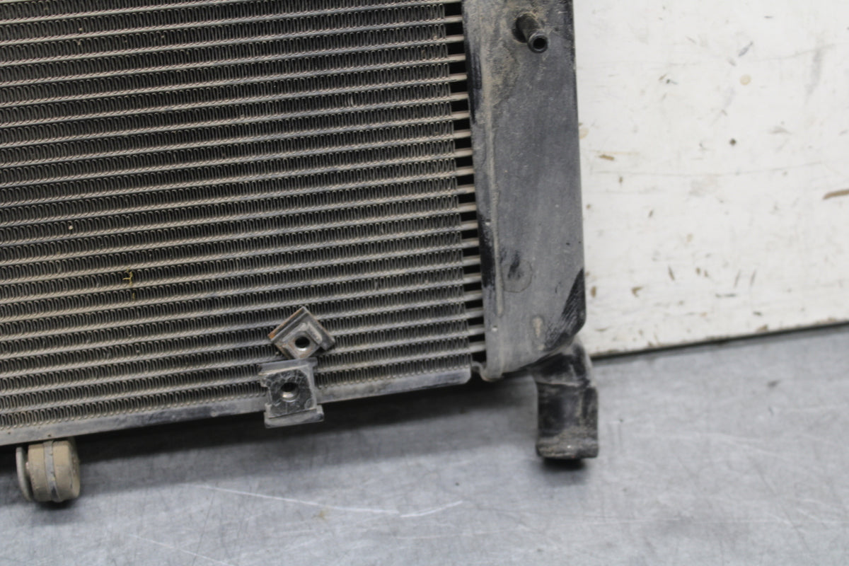 09-15 YAMAHA FZ6R ENGINE RADIATOR MOTOR COOLER RADIATER 20S-12461-01-00  BB686
