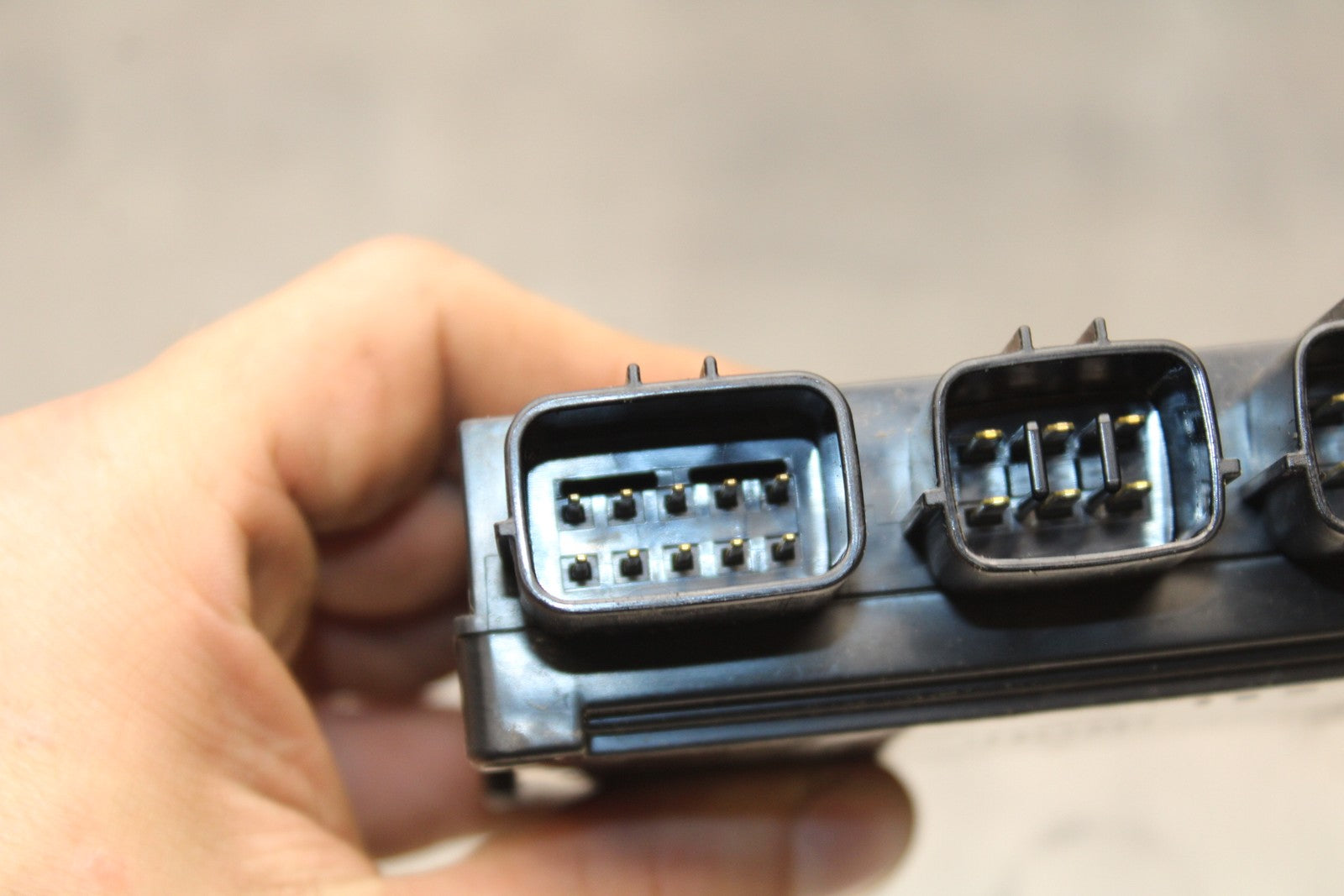 13-17 KAWASAKI NINJA 300 EX300 ABS RELAY ASSEMBLY FUSE BOX BB187