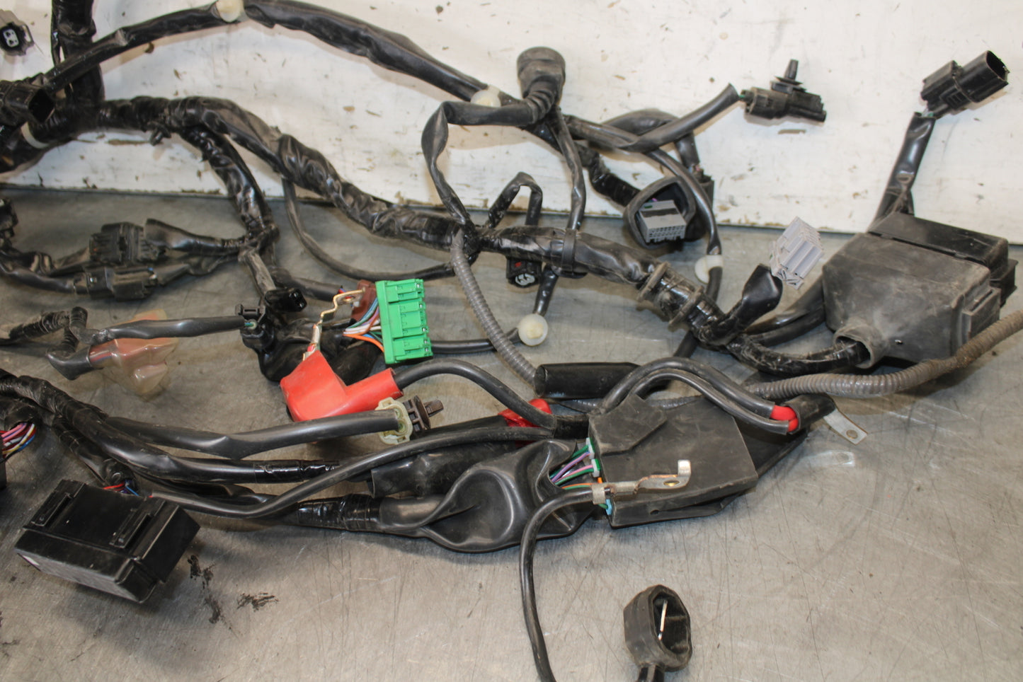 13-15 HONDA CBR500R MAIN ENGINE WIRING HARNESS MOTOR WIRE LOOM BB704