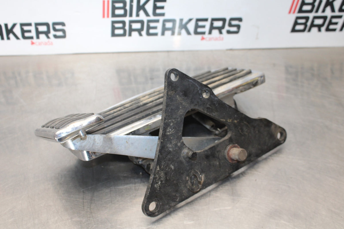 03-08 KAWASAKI VULCAN 1600 RIGHT FRONT FOOT REST PEG STEP BB196