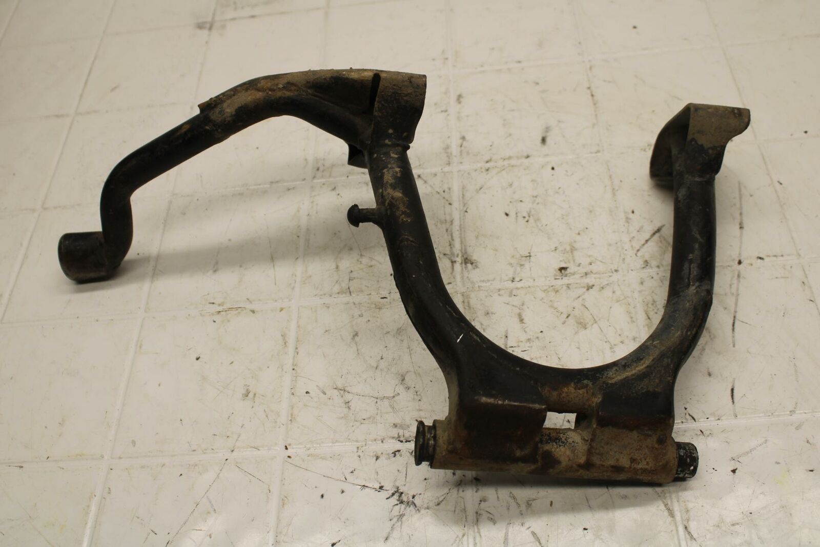 78-79 HONDA GOLDWING 1000 CENTER MAIN STAND BB406