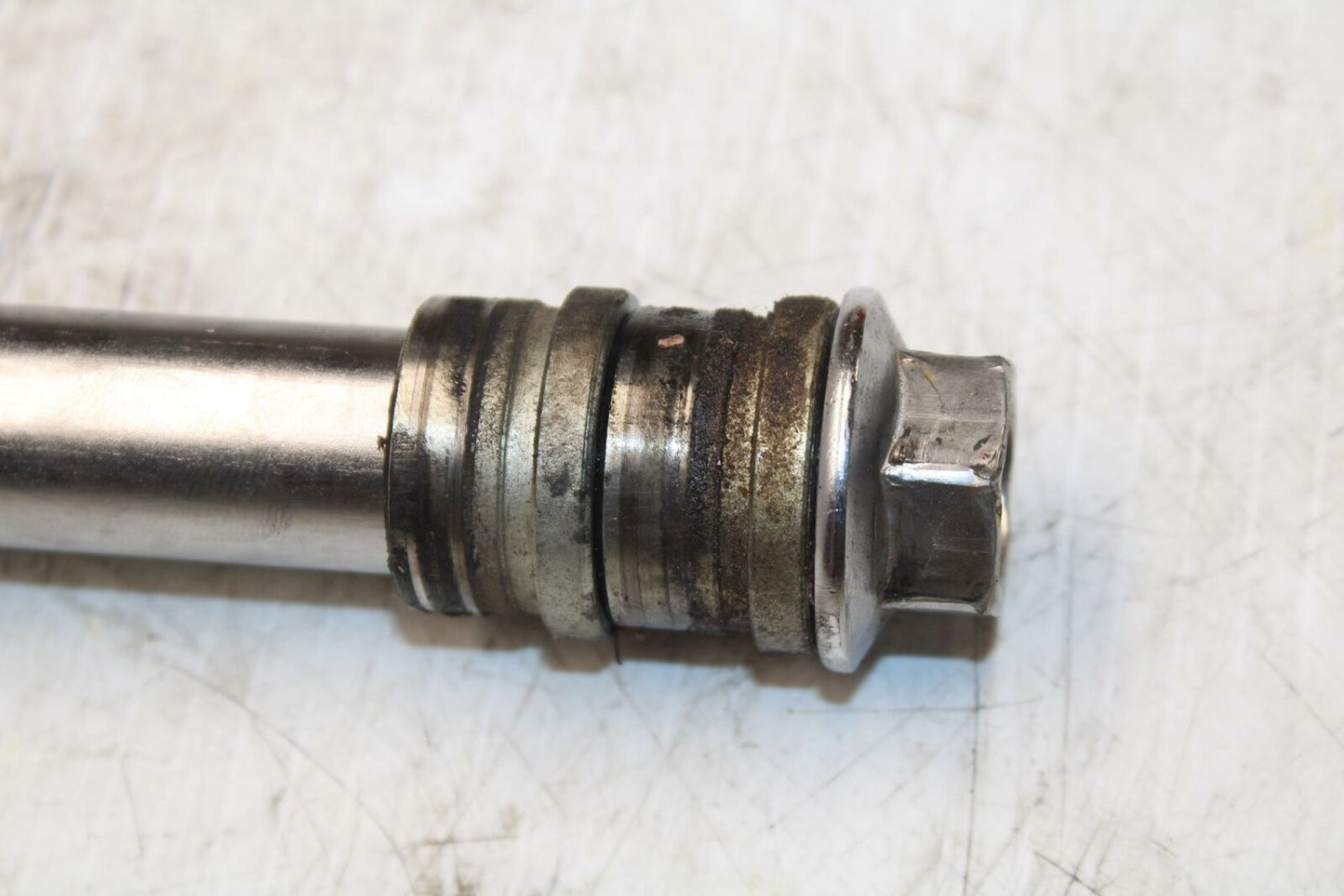 03-04 YAMAHA ROAD STAR 1600 FRONT WHEEL RIM AXLE PIVOT BOLT BB279
