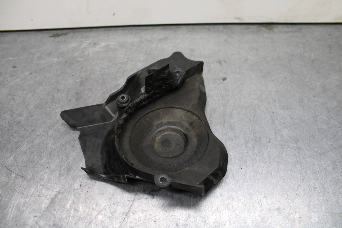 10-11 APRILIA RSV4 R ENGINE SPROCKET COVER BB120
