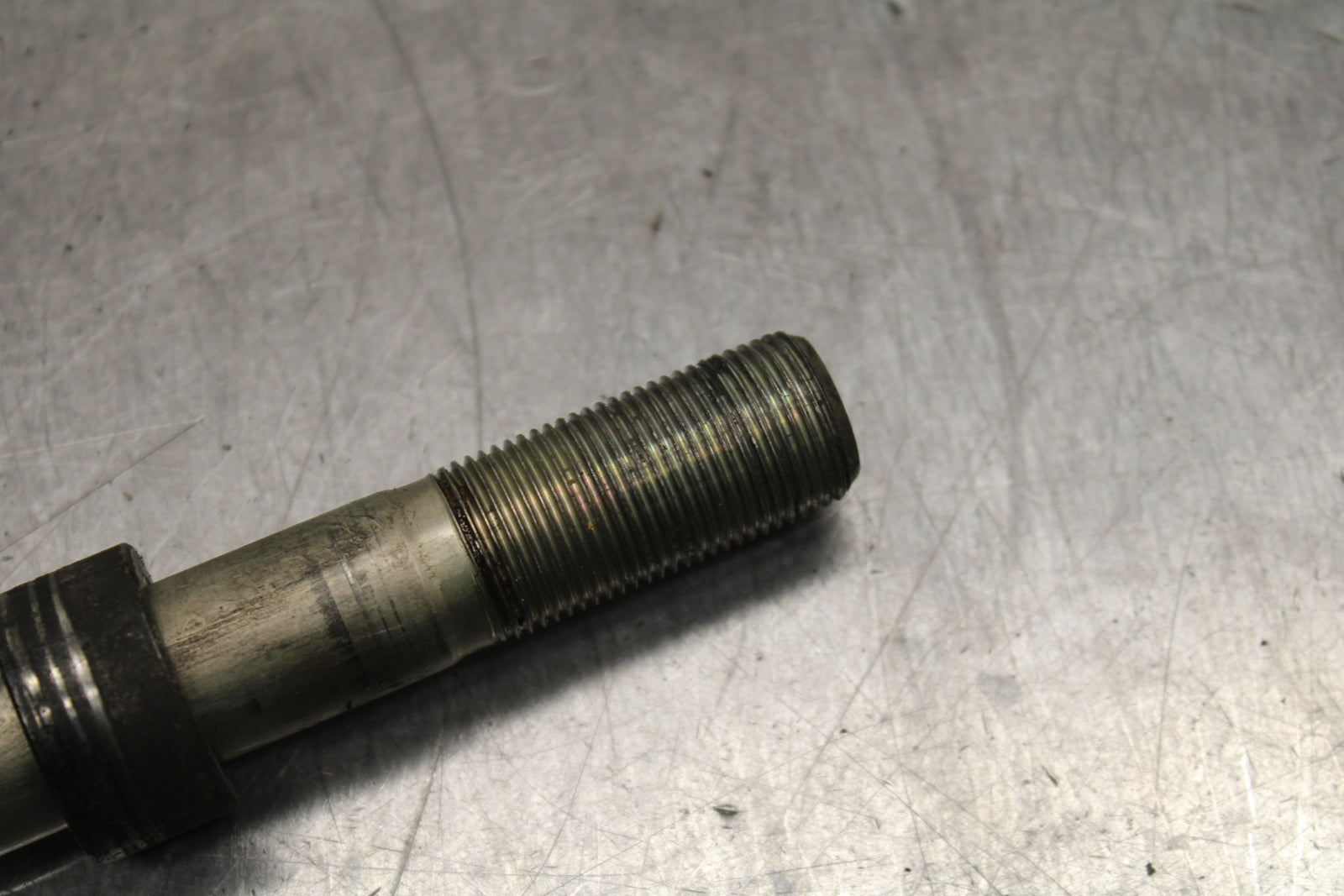 12-13 KAWASAKI Z1000 FRONT WHEEL RIM AXLE PIVOT BOLT BB743