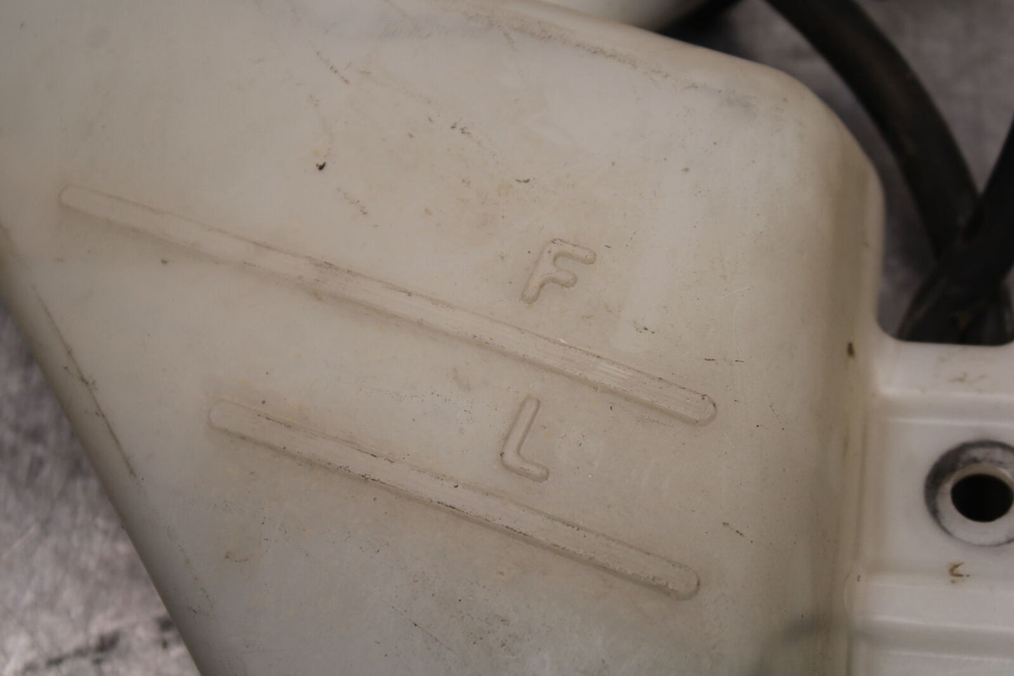 08-09 SUZUKI GSXR600 COOLANT WATER TANK RESERVOIR BOTTLE BB728