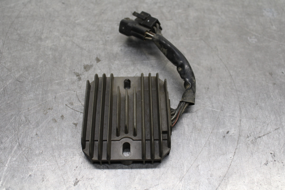 03 SUZUKI SV650S RECTIFIER VOLTAGE REGULATOR BB130