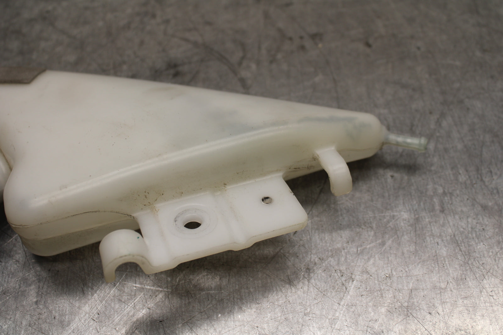 13 SUZUKI GSXR750 COOLANT WATER TANK RESERVOIR BOTTLE BB110