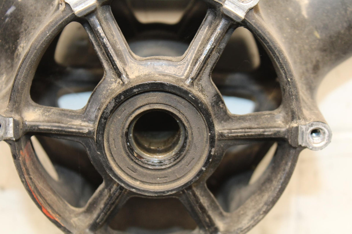 2000 Yamaha YZF R6 FRONT WHEEL BB558