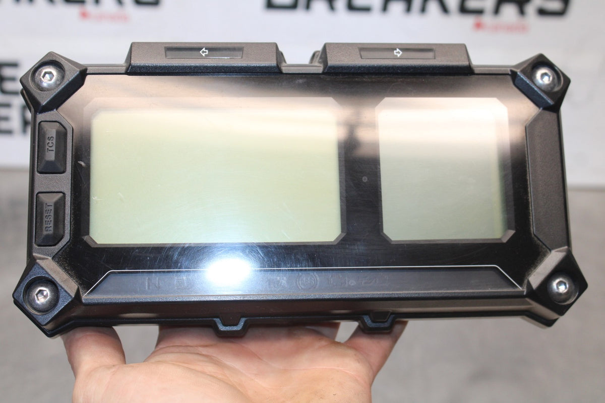 15-17 YAMAHA FJ09 SPEEDO GAUGES DISPLAY CLUSTER SPEEDOMETER TACHOMETER  BB906