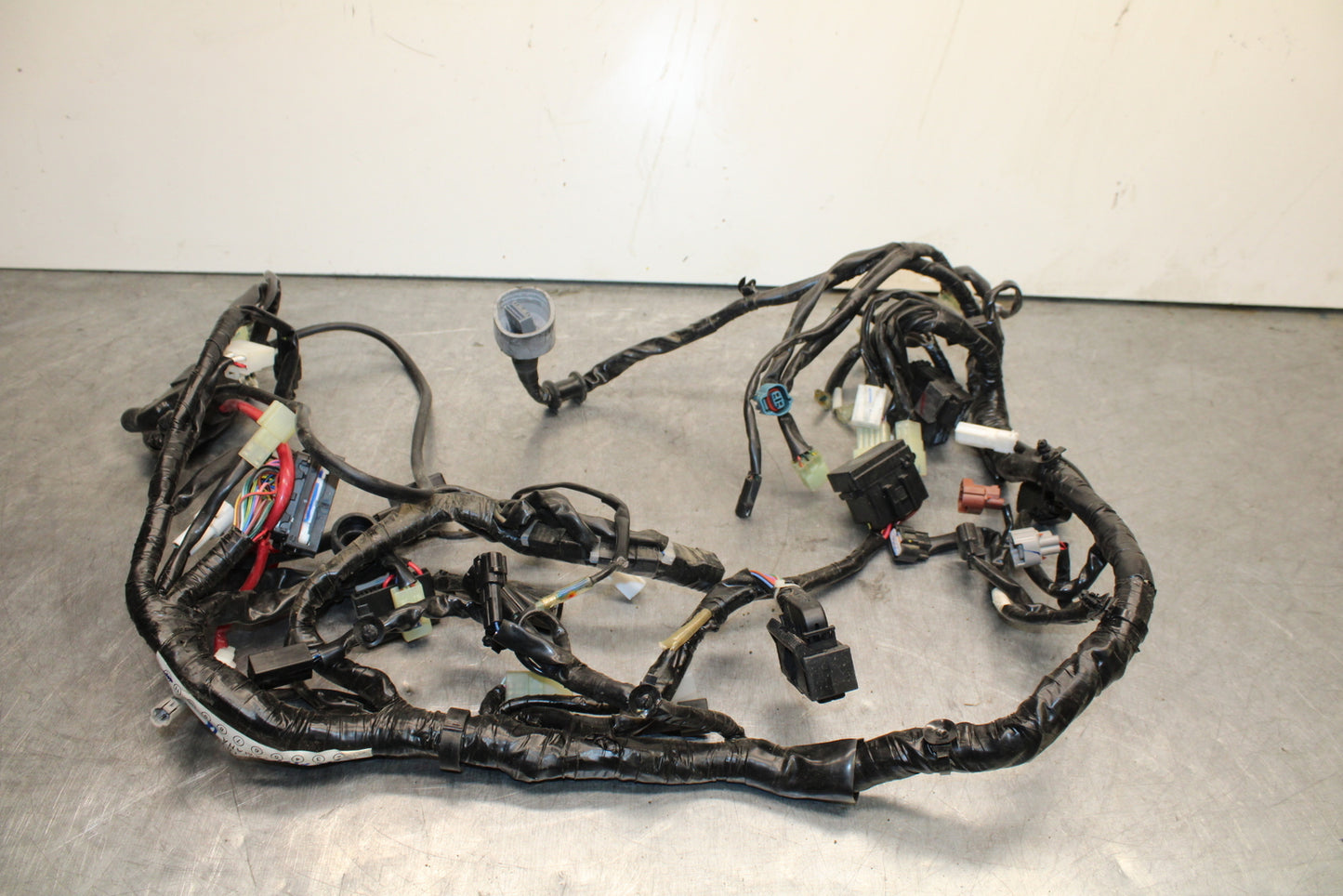 19-21 YAMAHA YZF R3 MAIN ENGINE WIRING HARNESS MOTOR WIRE LOOM BB121