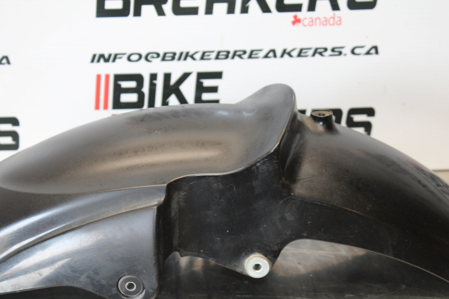 09-15 YAMAHA FZ6R FRONT WHEEL FENDER COWL FAIRING BB161