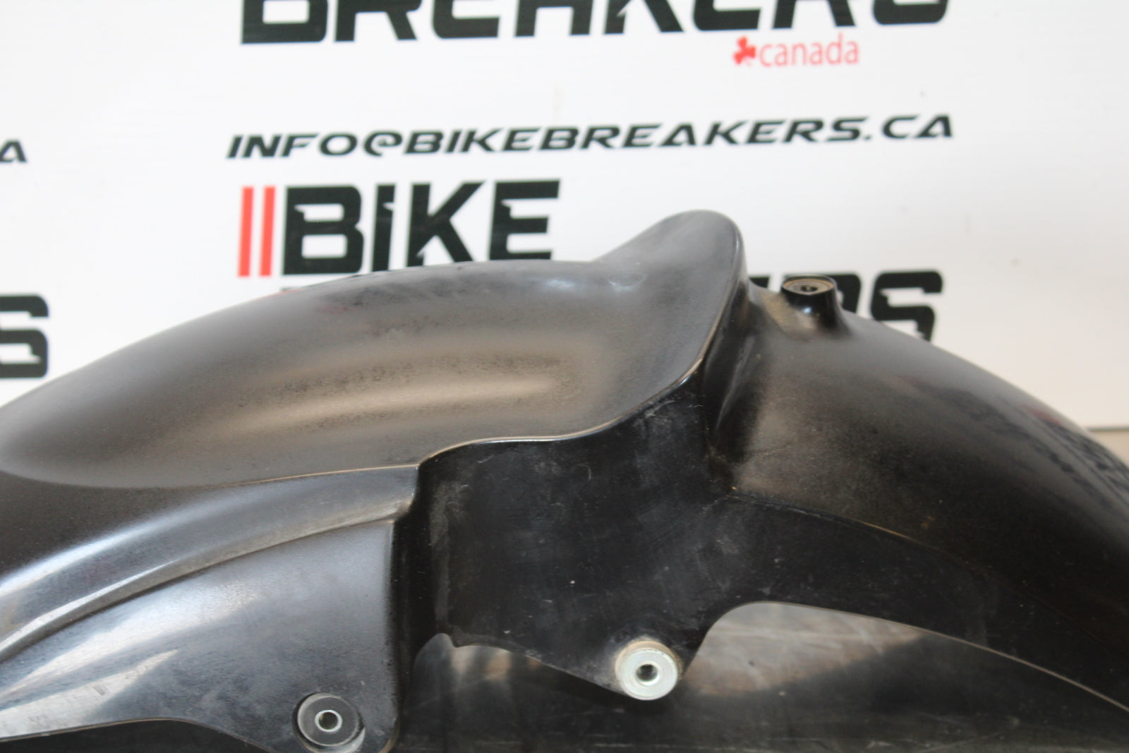 09-15 YAMAHA FZ6R FRONT WHEEL FENDER COWL FAIRING BB161