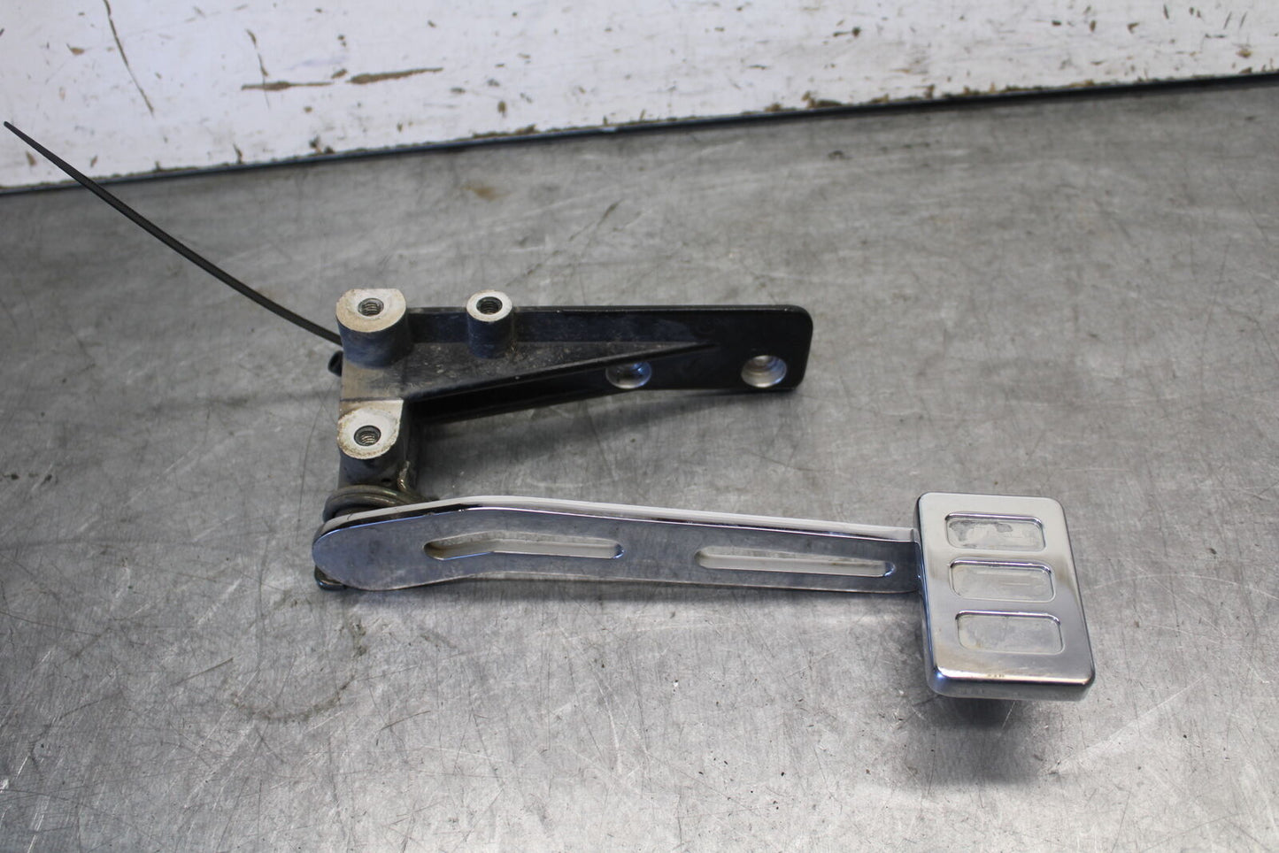 05-06 YAMAHA ROYAL STAR RIGHT REARSET BRAKE FOOT PEDAL BB697