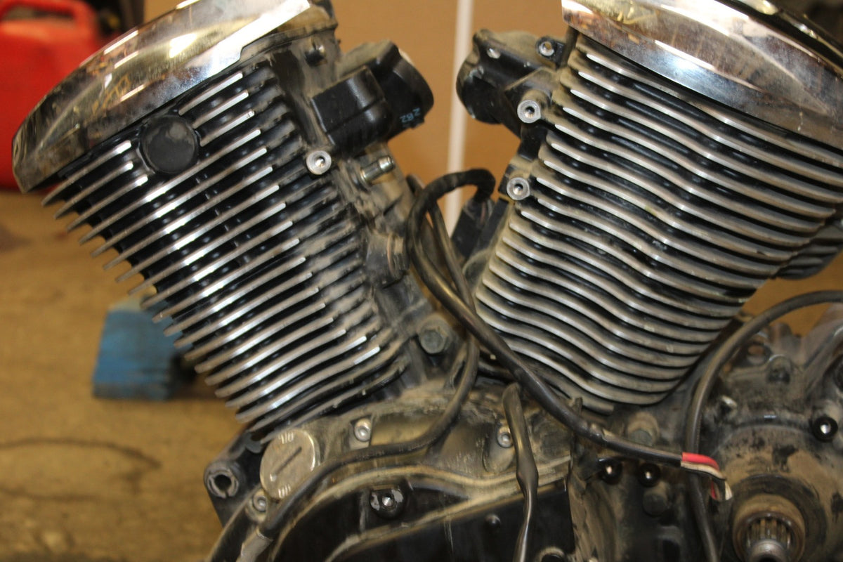 06 KAWASAKI VULCAN 900 ENGINE MOTOR BB799