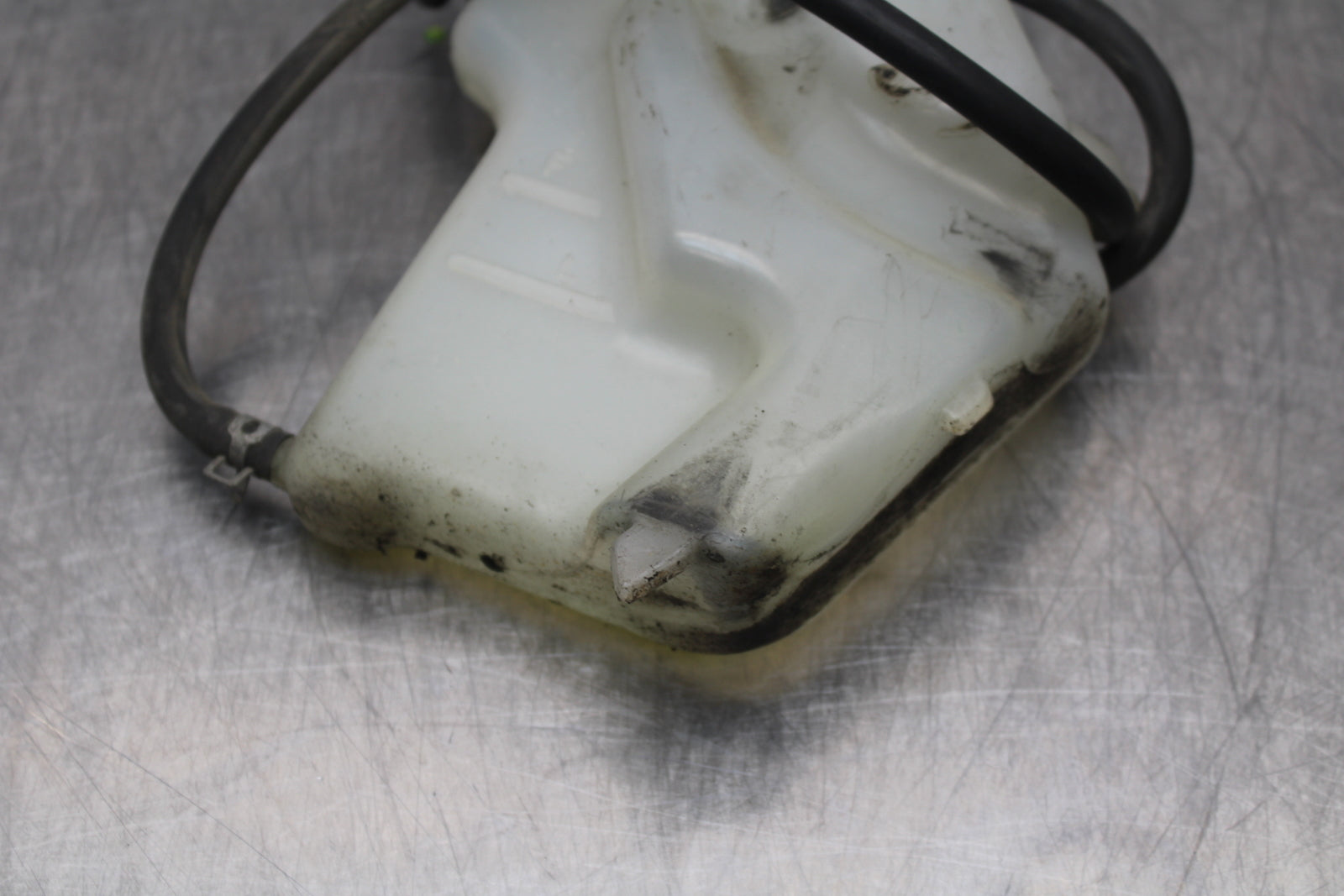 03 SUZUKI SV650S COOLANT WATER TANK RESERVOIR BOTTLE BB167