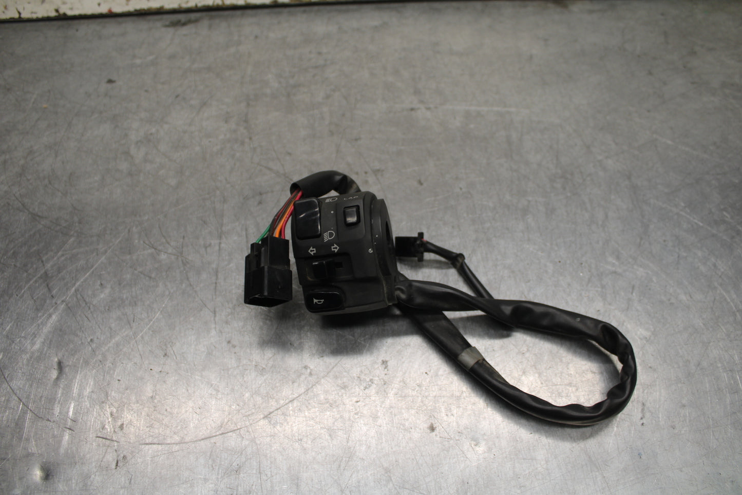 09-12 KAWASAKI NINJA ZX6R LEFT CLIP ON HANDLE HORN SIGNALS SWITCH SWITCHES BB110