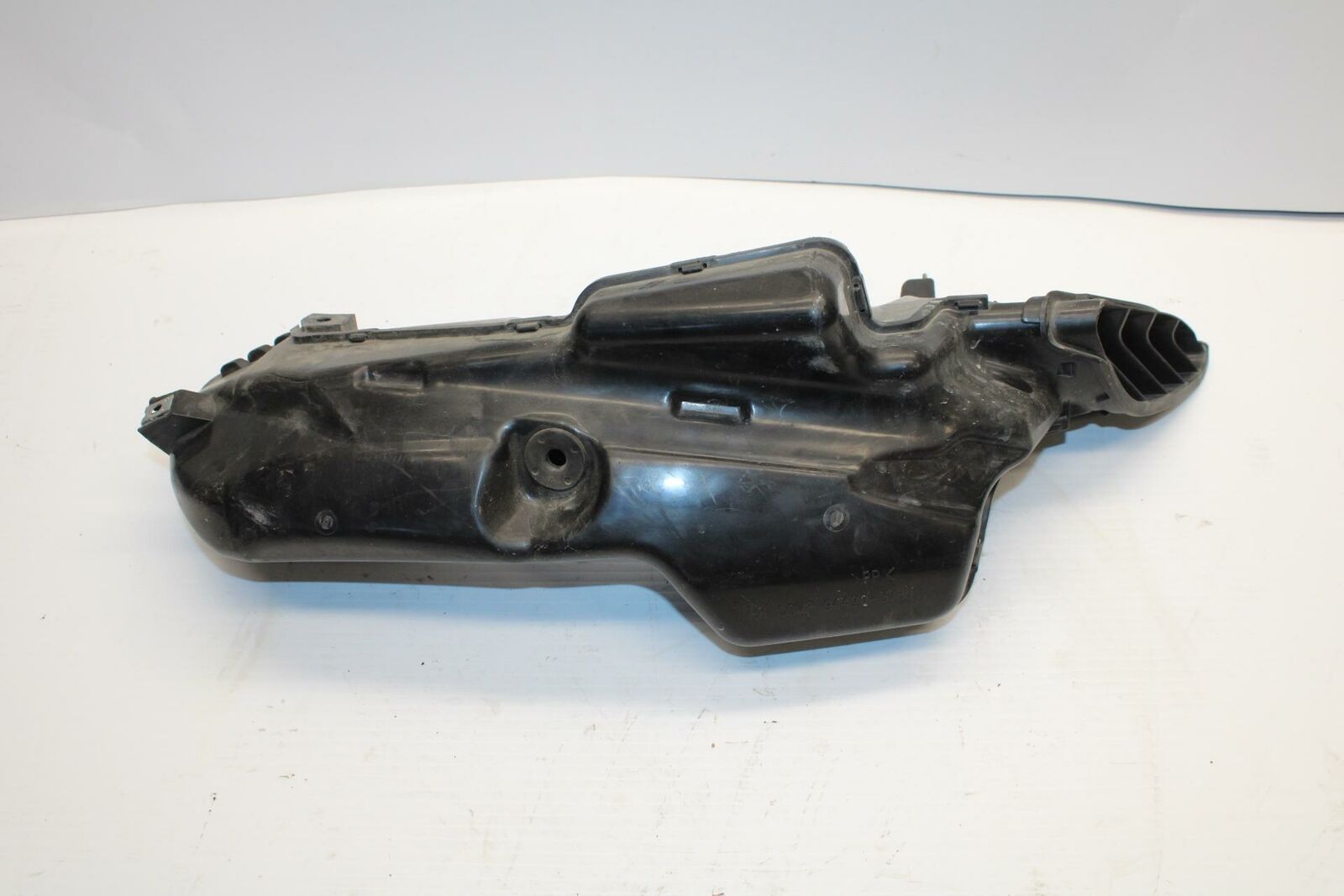 08-09 SUZUKI GSXR600 RIGHT RAM AIR INTAKE DUCT TUBE BB244