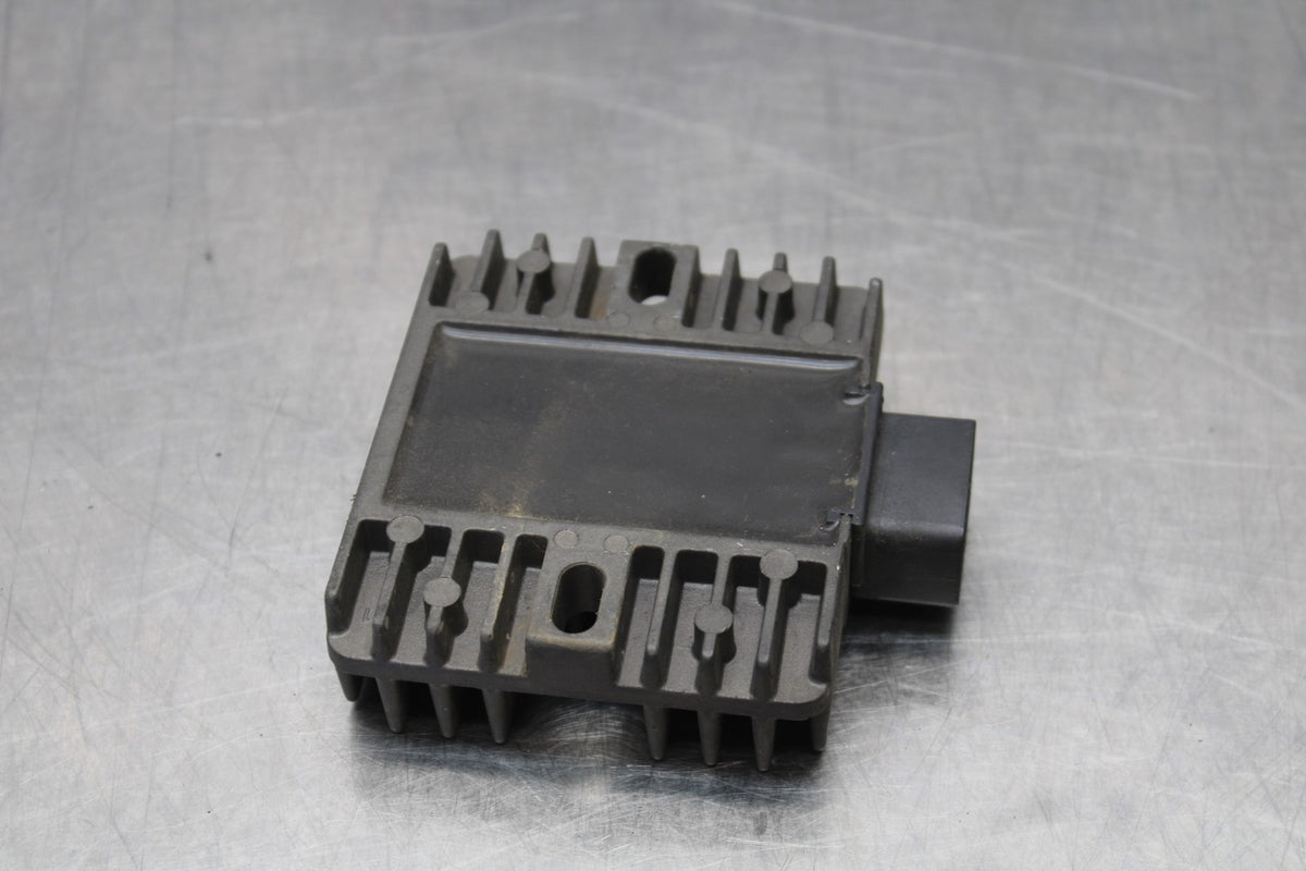 06-07 YAMAHA YZF R6 RECTIFIER VOLTAGE REGULATOR BB763