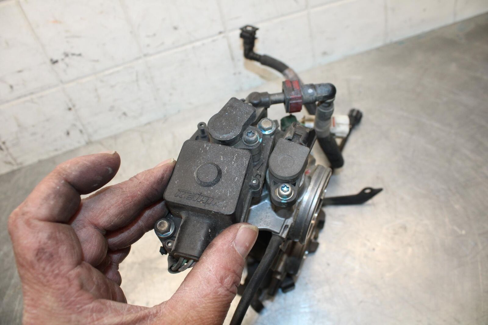 11 KAWASAKI NINJA 650 ER EX 650 MAIN FUEL INJECTORS / THROTTLE BODIES BB503