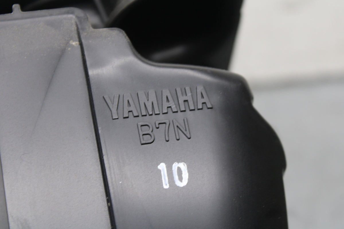 22-24 YAMAHA XSR900 AIRBOX AIR INTAKE FILTER BOX BB683