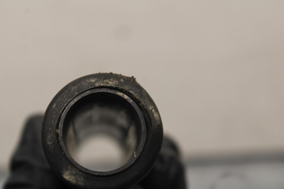 2011 Suzuki GSXR600 RIGHT THROTTLE GRIP BB605