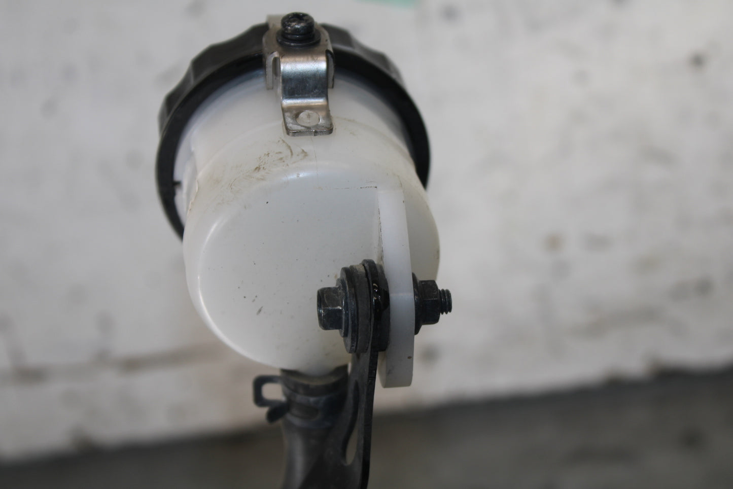 19-23 KAWASAKI NINJA ZX6R FRONT BRAKE MASTER CYLINDER w/ LEVER BB701