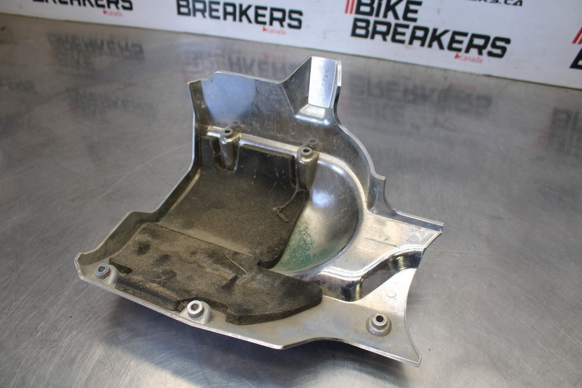 03-08 HONDA VTX1300C ENGINE DRIVE SPROCKET COVER BB868