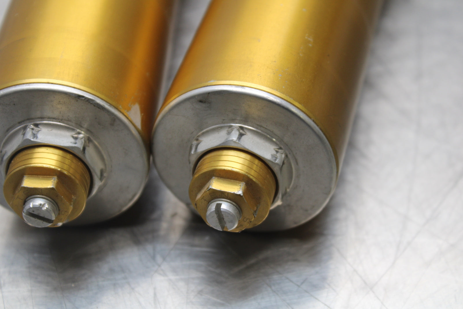 04-05 KAWASAKI NINJA ZX10R FRONT FORKS SHOCK SUSPENSION SET PAIR BB163