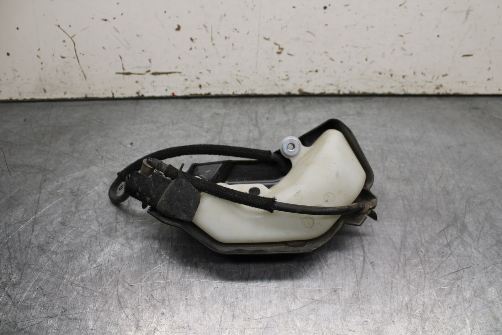 22-24 YAMAHA XSR900 COOLANT WATER TANK RESERVOIR BOTTLE BB710