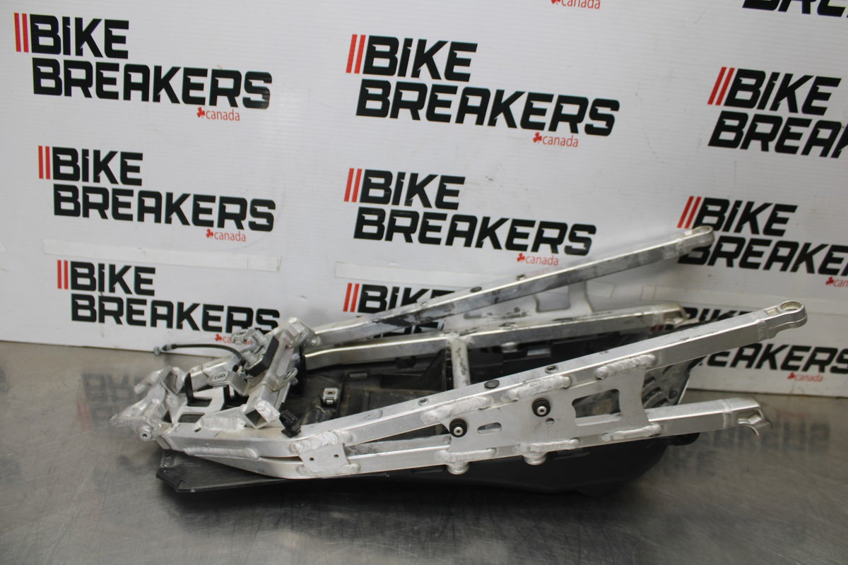 15 APRILIA RSV4 FACTORY APRC ABS REAR SUBFRAME BACK SUB FRAME BB901