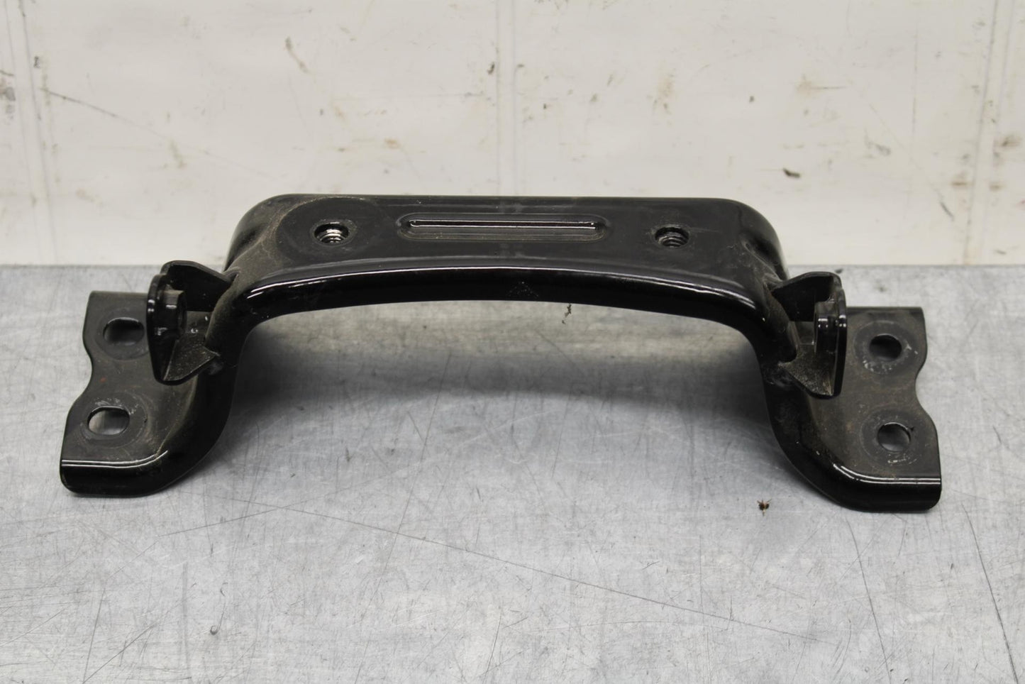 20 KAWASAKI Z400 ER400 ABS GAS TANK FUEL CELL RESERVOIR BRACKET MOUNT BB586