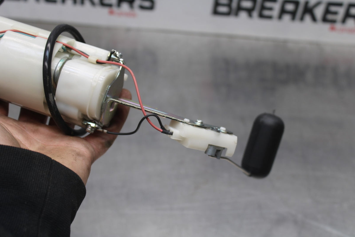 13 KAWASAKI NINJA 650 EX650F ABS FUEL PUMP GAS PETROL SENDER UNIT BB828